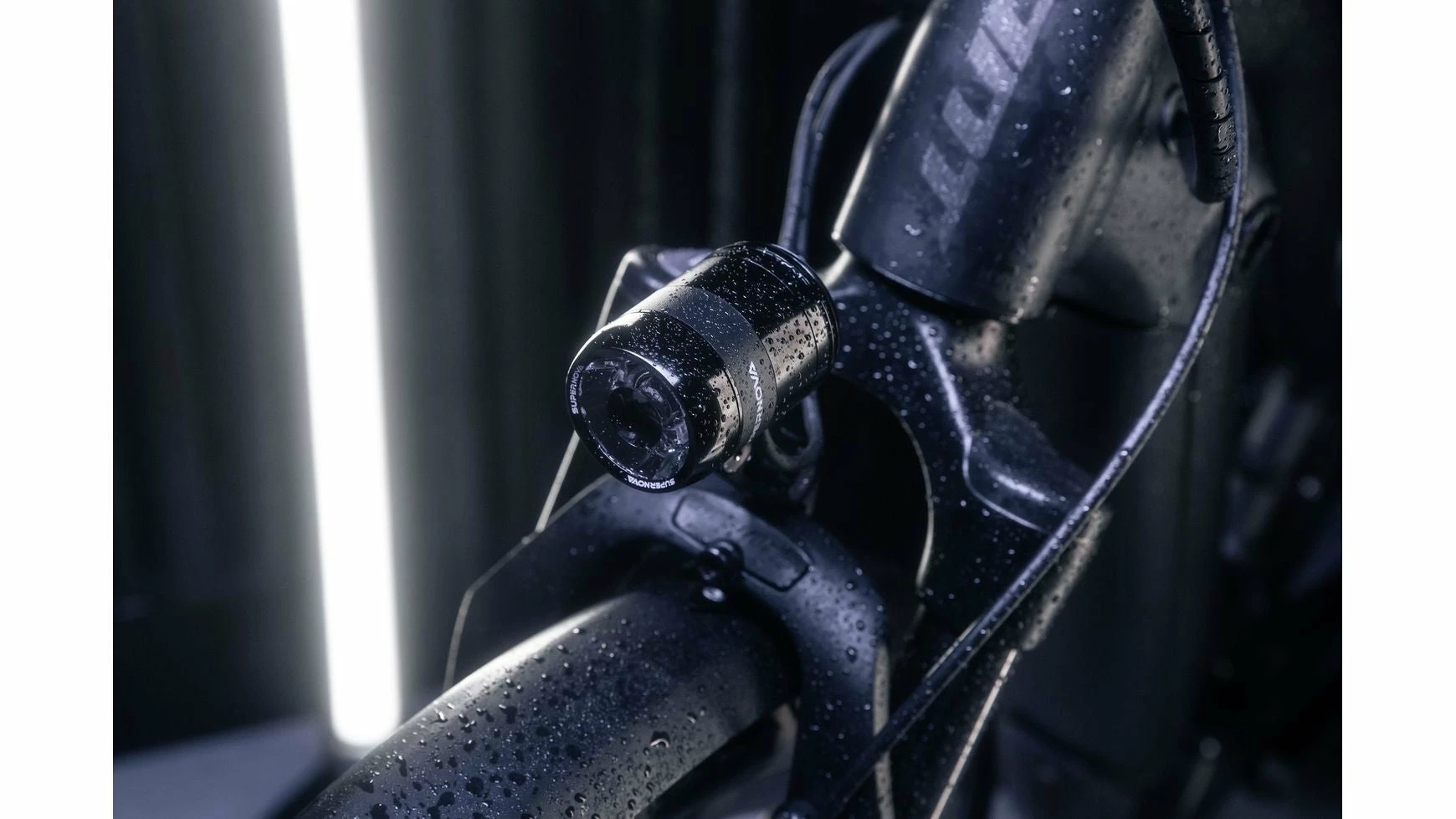 Supernova V1280 Scheinwerfer 8 Supernova V1280 Scheinwerfer – Bild 6